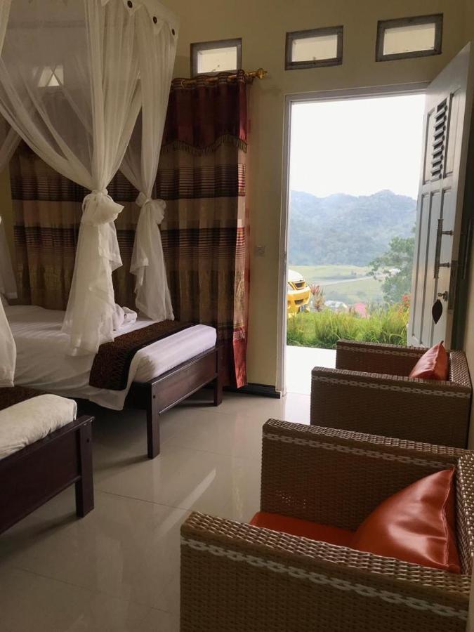 Hotel Jaya Hill Garden Kelimutu Esterno foto